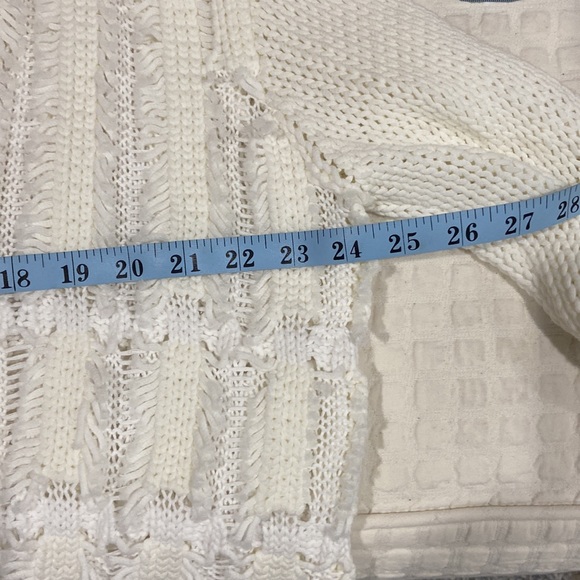 Label and Thread oversized cotton knit sweater. Size XS. Worn once. - Picture 9 of 9